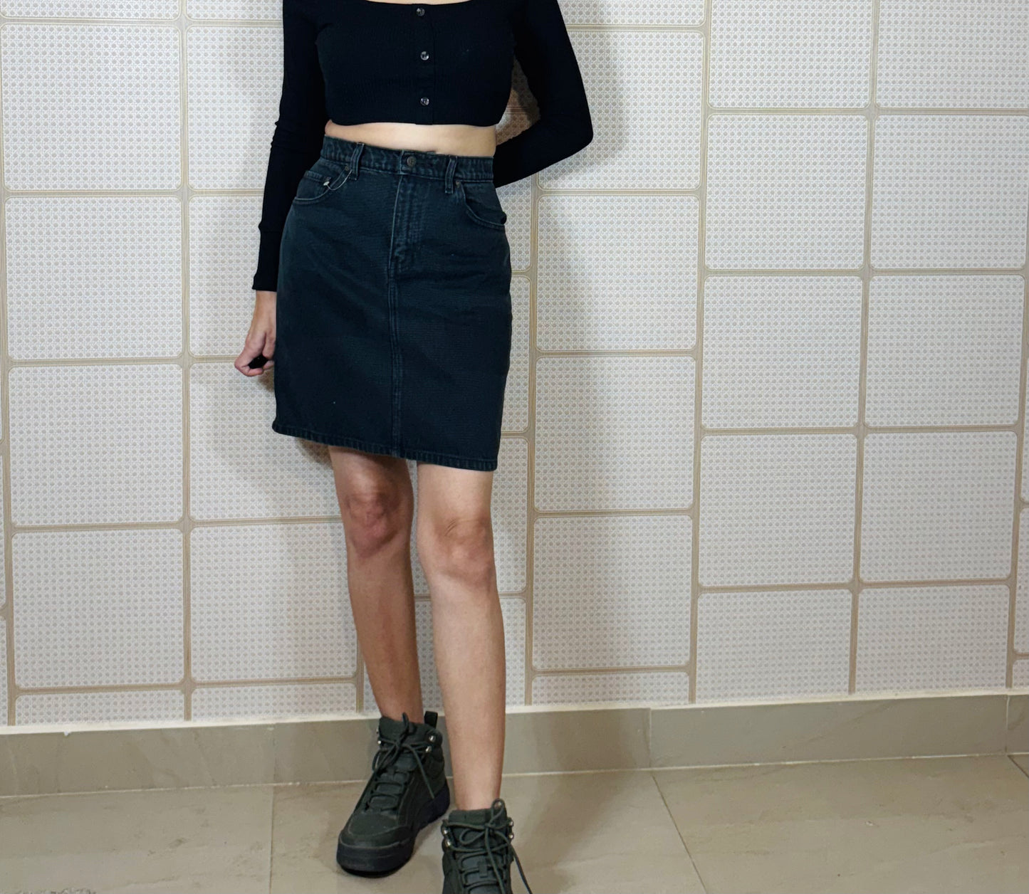 Mocha Flow High-Waist Skirt