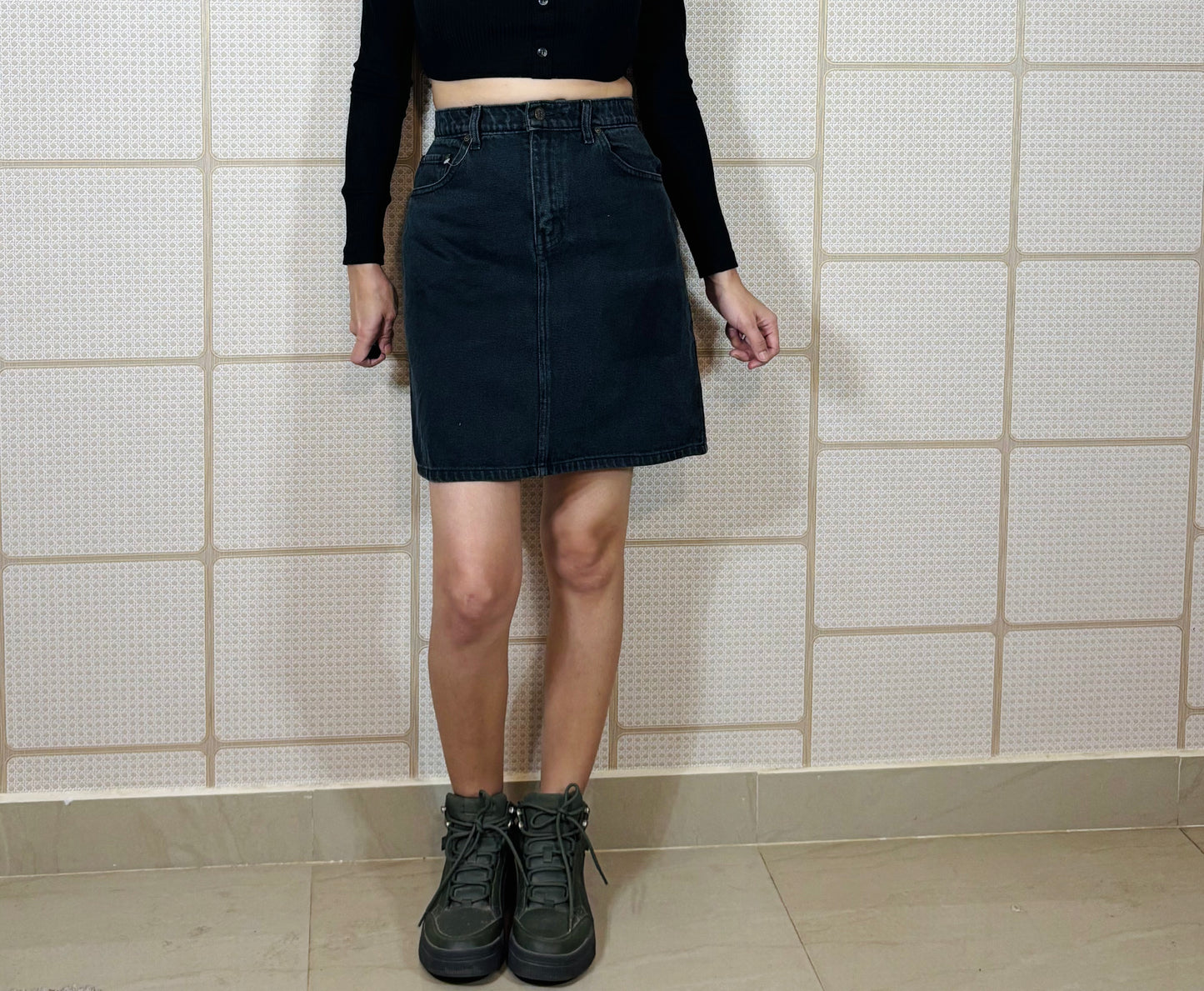 Mocha Flow High-Waist Skirt